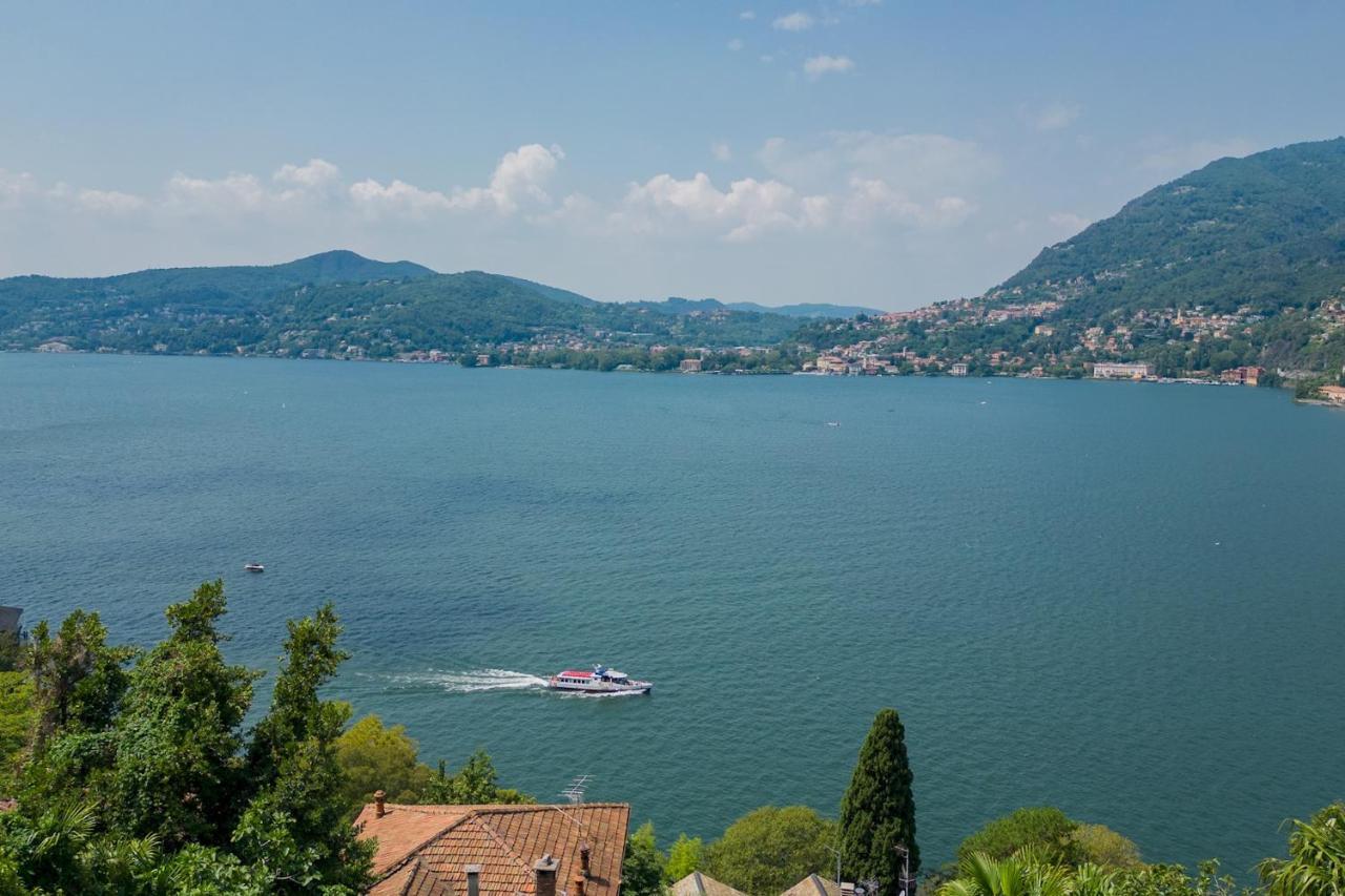 Simons Apartment With Amazing View By Rent All Como Blevio Buitenkant foto